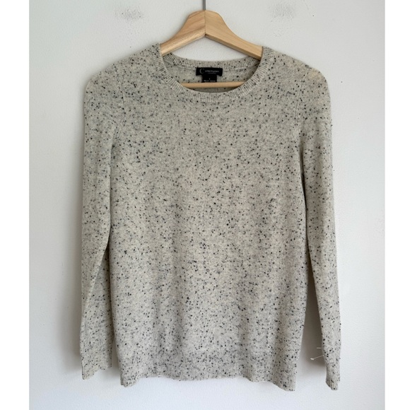 C by Bloomingdale’s Cashmere Speckled Crewneck Sweater in Light Gray - Picture 2 of 6